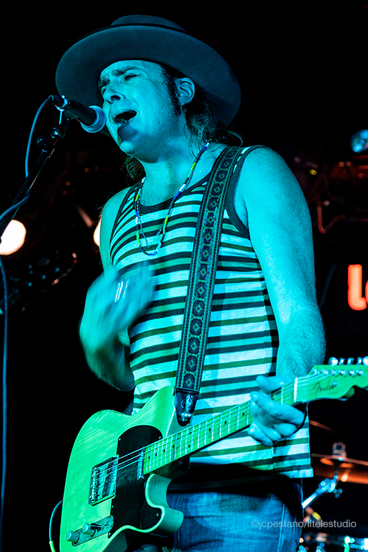 Jonny Kaplan and The Lazy Stars Loco Club de Valencia.jpg