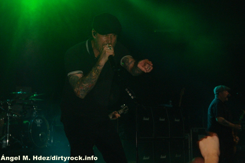 DROPKICK MURPHYS 7.JPG