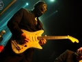 Deke Dickerson & Los Straitjackets Bilbao.jpg