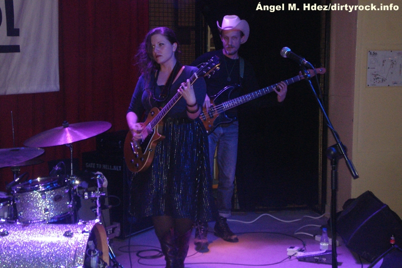 JOLIE HOLLAND 6.JPG