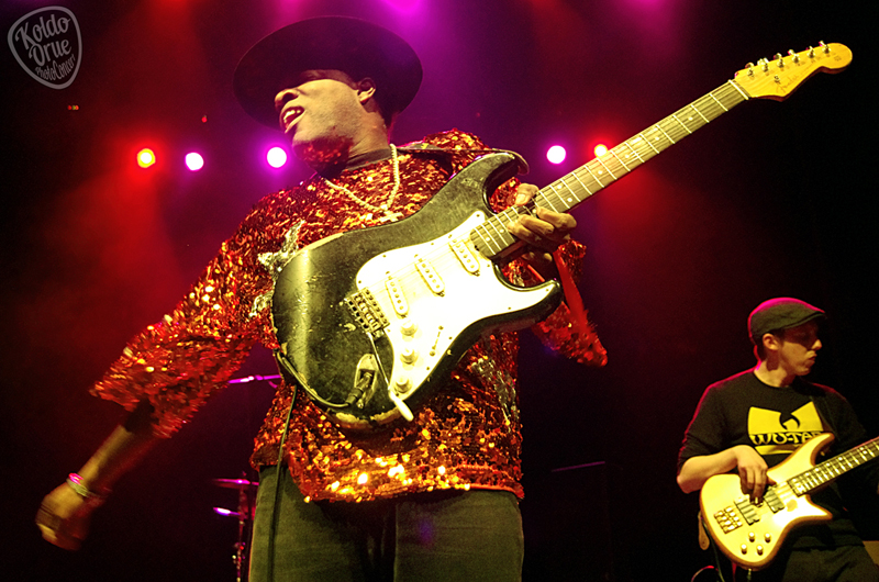 Carvin Jones Kafé Antzokia de Bilbao 2015.jpg Carvin Jones Kafé Antzokia de Bilbao 2015.jpg