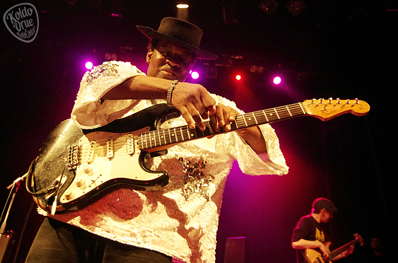 Carvin Jones en Bilbao Antzokia.jpg Carvin Jones en Bilbao Antzokia.jpg