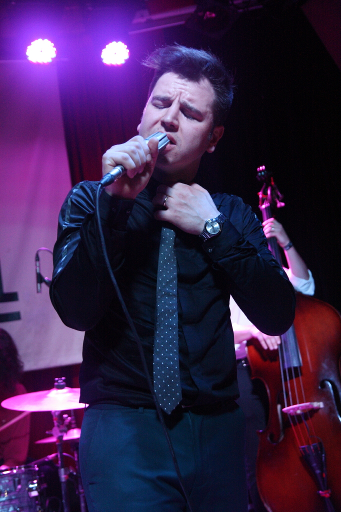 Eli Paper Boy Sala Sol 2015.JPG
