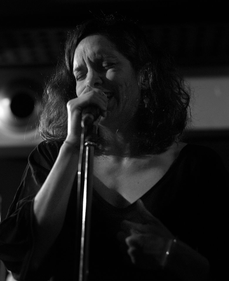 Keiko Beautiful Outsider concierto.2.jpg