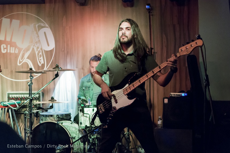Chasing Birds @ Mojo Club