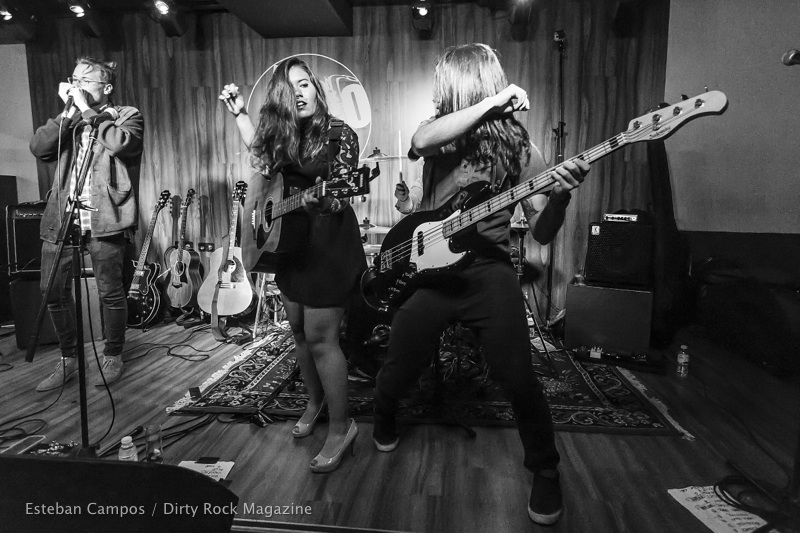 Chasing Birds @ Mojo Club