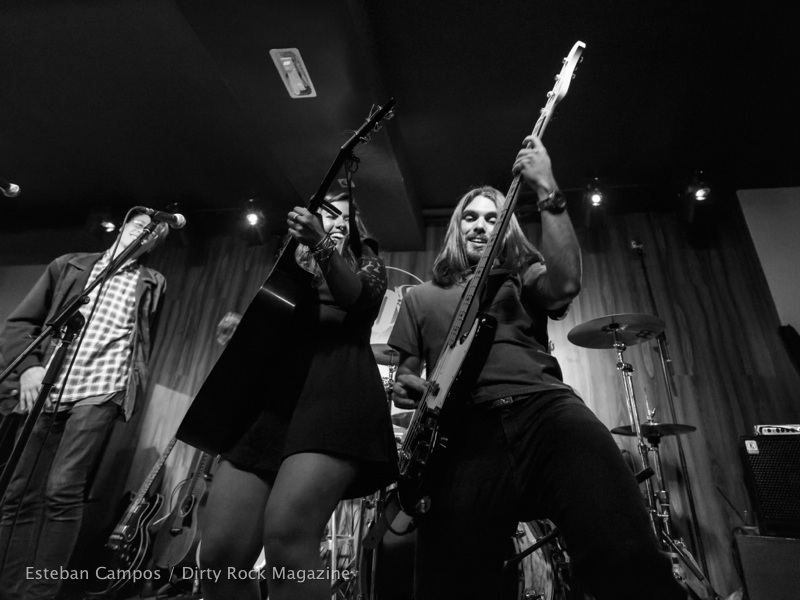 Chasing Birds @ Mojo Club Chasing Birds @ Mojo Club