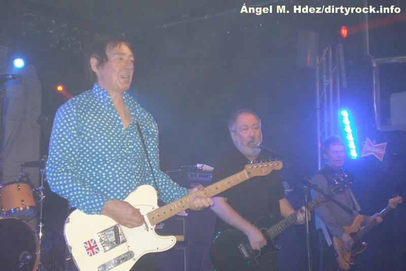 BUZZCOCKS MADRID 1.JPG