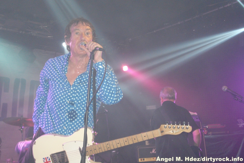 BUZZOCKS MADRID 10.JPG