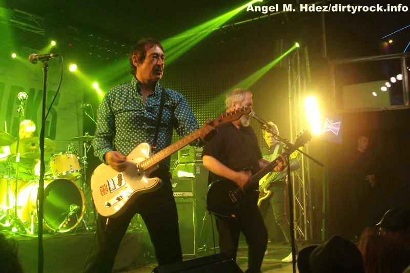 BUZZOCKS MADRID 2.JPG
