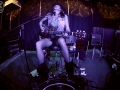 Molly Gene One Whoaman Band durante su concierto en Bilbao Kafe Antzokia 2015.jpg