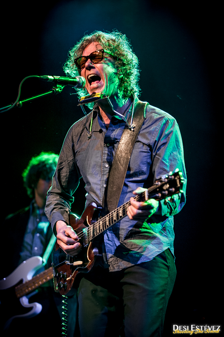 20150414 TheJayhawks Sala Barts.JPG