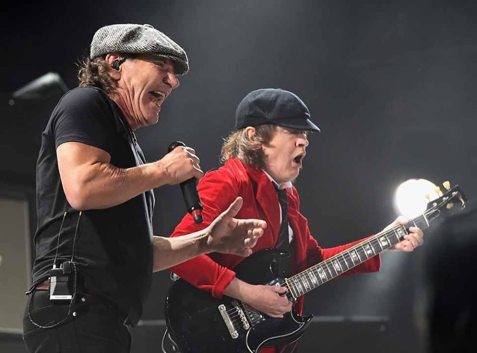 ACDC en el Coachella festival 2015.jpg