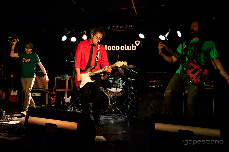 concierto serieb y paul collins en loco club