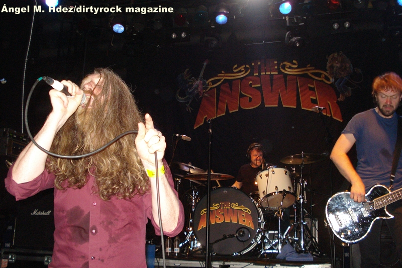 THE ANSWER MADRID 7.JPG