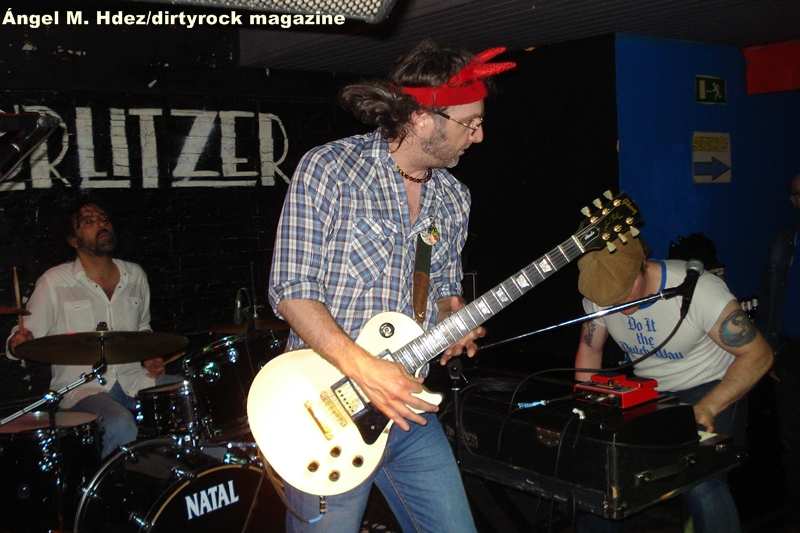 THE MUGGS ANGEL MANUEL HERNANDEZ MONTES DIRTYROCK 7