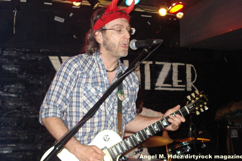 THE MUGGS ANGEL MANUEL HERNANDEZ MONTES DIRTYROCK 8