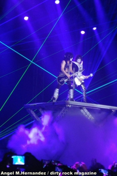 KISS ANGEL MANUEL HERNANDEZ MONTES DIRTY ROCK 10