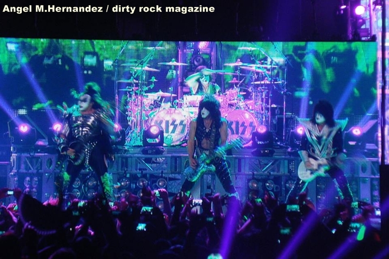 KISS ANGEL MANUEL HERNANDEZ MONTES DIRTY ROCK 6 KISS ANGEL MANUEL HERNANDEZ MONTES DIRTY ROCK 6