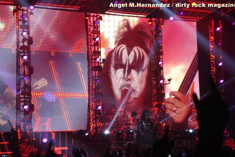 KISS ANGEL MANUEL HERNANDEZ MONTES DIRTY ROCK 9