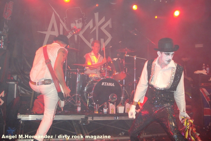 THE ADICTS ANGEL MANUEL HERNANDEZ MONTES DIRTYROCK 7
