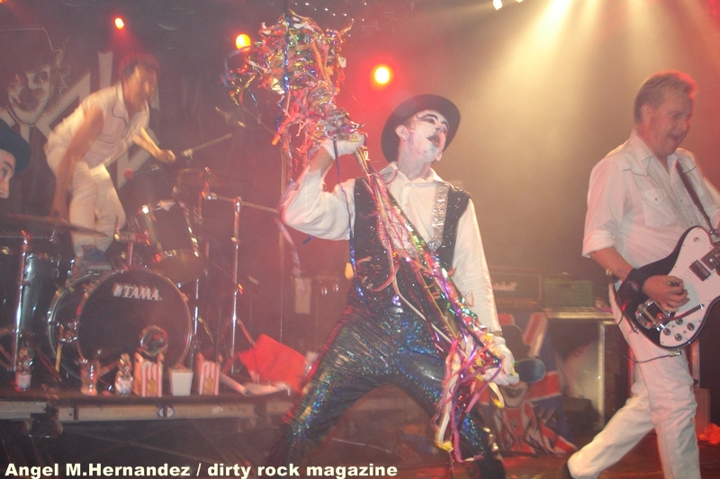 THE ADICTS ANGEL MANUEL HERNANDEZ MONTES DIRTYROCK 8