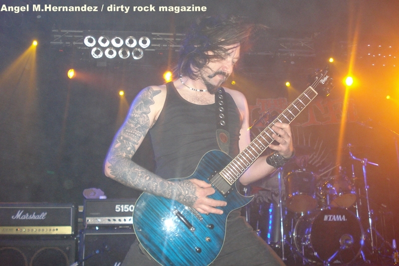 THE EXPLOITED ANGEL MANUEL HERNANDEZ MONTES DIRTYROCK 3