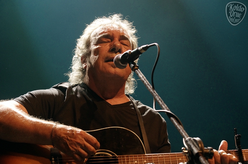 Anje Duhalde en Bilbao abriendo para John Hiatt