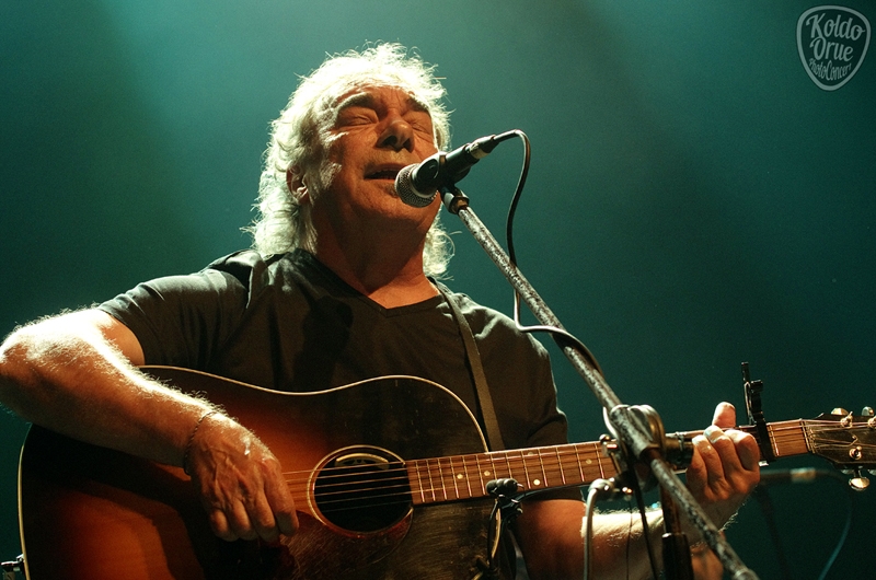 Anje Duhalde y John Hiatt en Bilbao