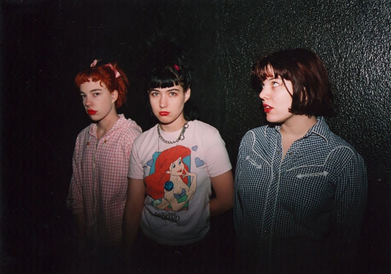 Bikini Kill publicarán Revolution Girl Style Now, pioneras del movimiento Riot Grrrl 2015