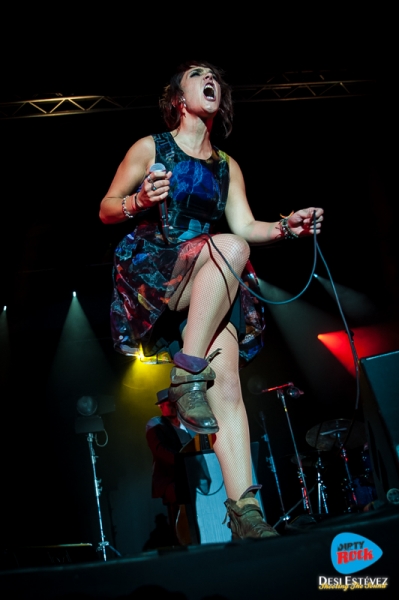 ZAZ en concierto Barcelona Guitar Fest 2015