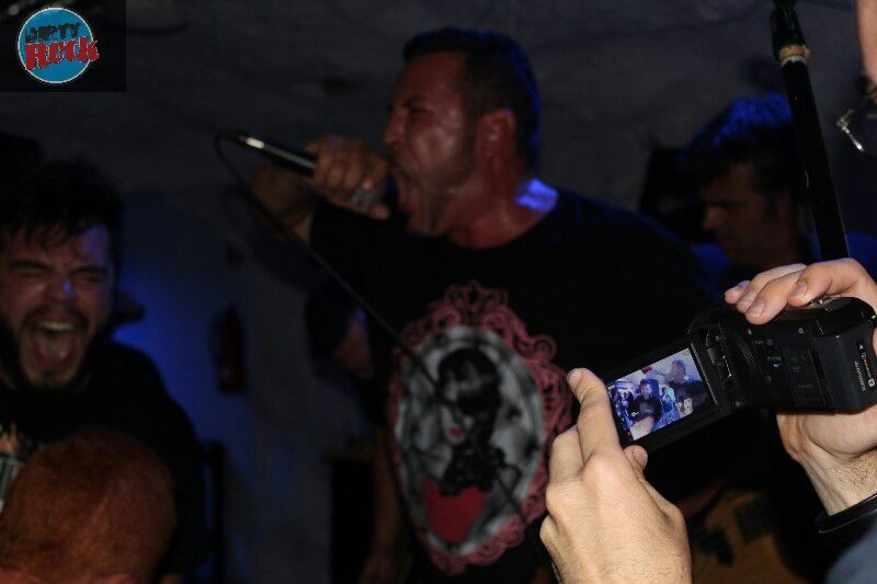 T'vhu, Los Hijos de la Gran Puta y Animal Kaos en el Pub Tattoo PKDK .17