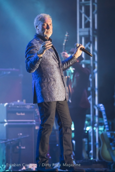 tom jones-IM6A7337 tom jones-IM6A7337