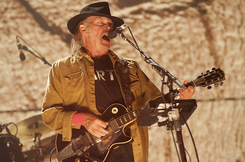 Neil Young en el Farm Aid 2015