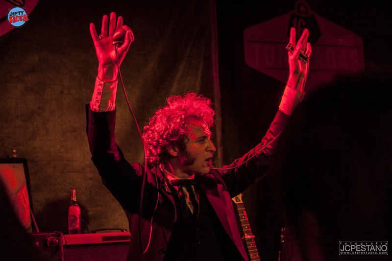 Daddy Long Legs en concierto Valencia 2015.8