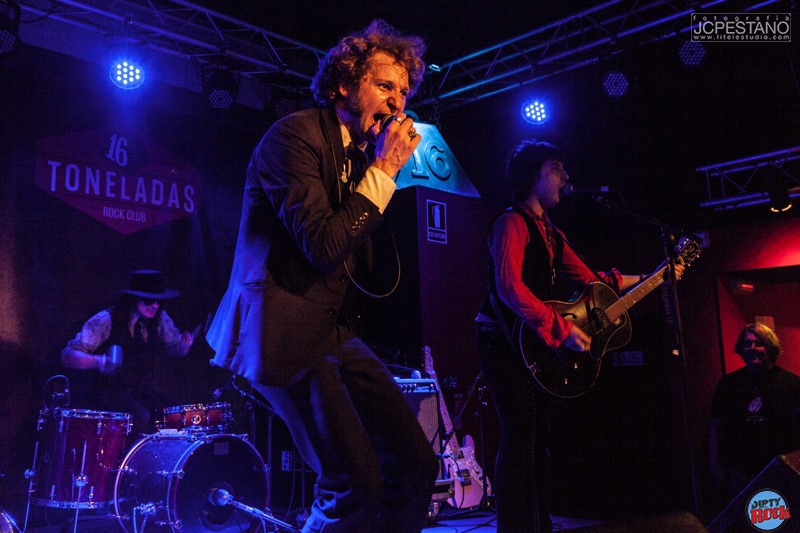 Daddy Long Legs en concierto Valencia 2015.9 Daddy Long Legs en concierto Valencia 2015.9