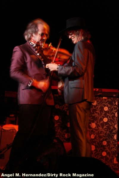 THE WATERBOYS ANGEL MANUEL HERNANDEZ MONTES DIRTYROCK 10