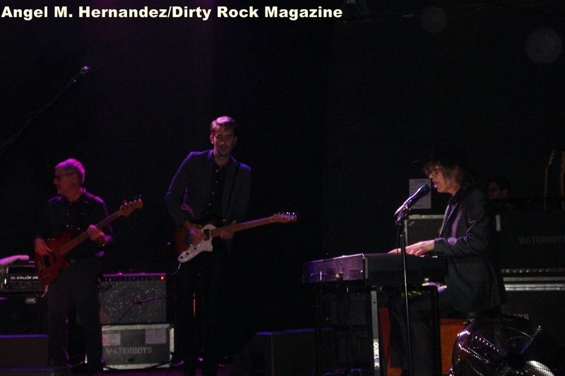 THE WATERBOYS ANGEL MANUEL HERNANDEZ MONTES DIRTYROCK 5