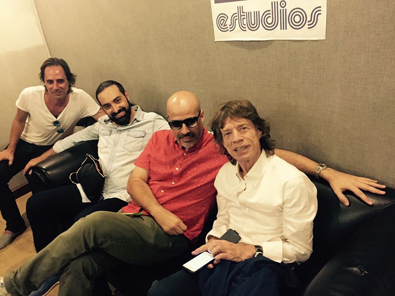 Mick Jagger visitó también los estudios Abdala en la Habana