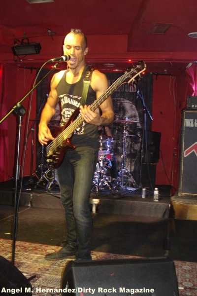 VIRGIL AND THE ACCELERATORS ANGEL MANUEL HERNANDEZ MONTES DIRTY ROCK 1