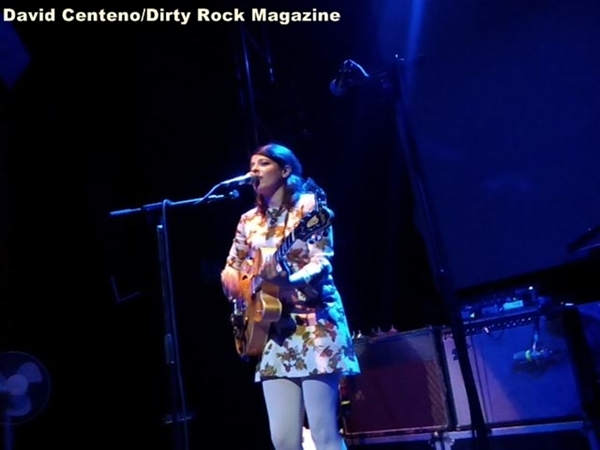 Gemma Ray dirty rock 1