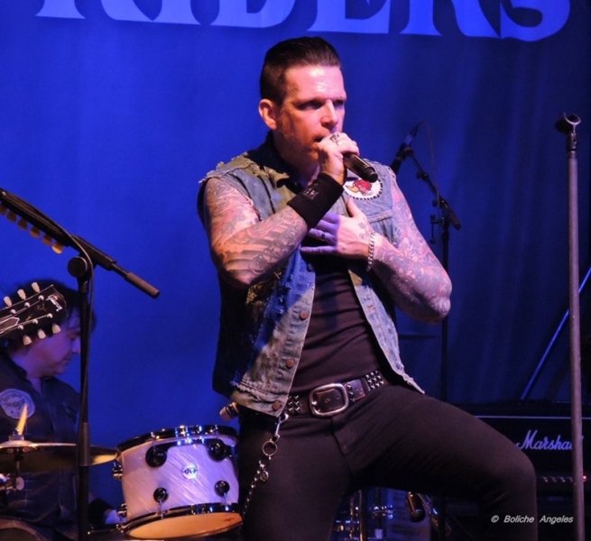 BLACK STAR RIDERS DIRTY ROCK 1