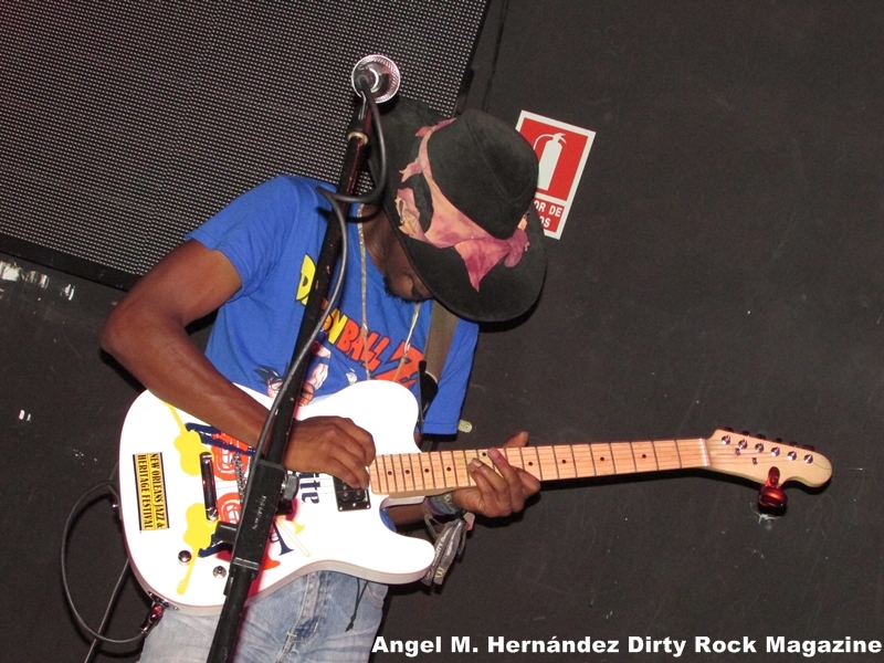 CEDRIC BURNSIDE 010 CEDRIC BURNSIDE 010
