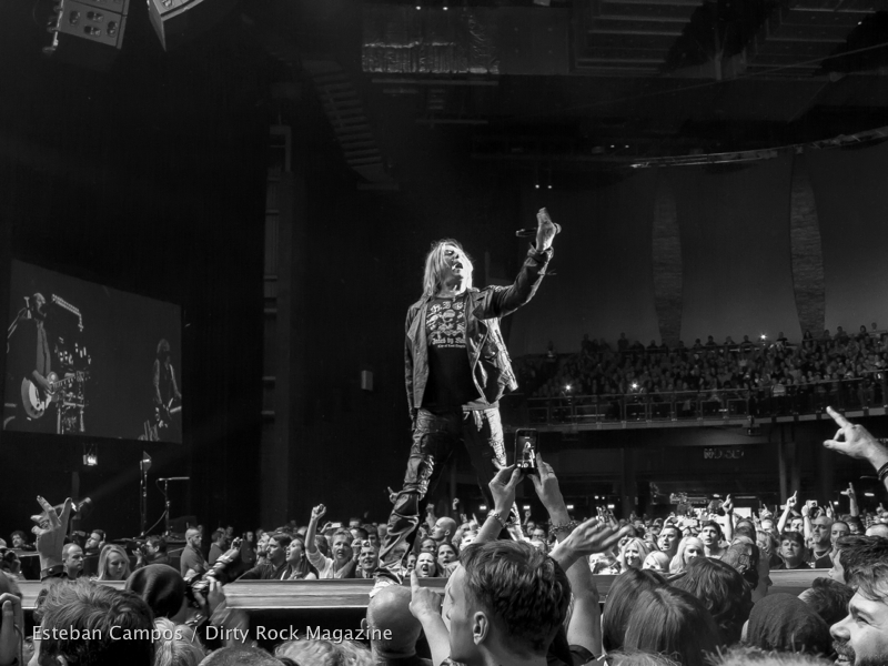 Def Leppard-IMG_5636_036 Def Leppard-IMG_5636_036