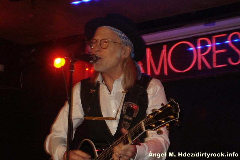 ELLIOTT MURPHY 9