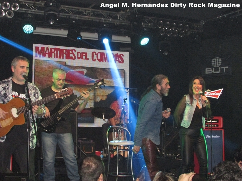 martires del compas 013