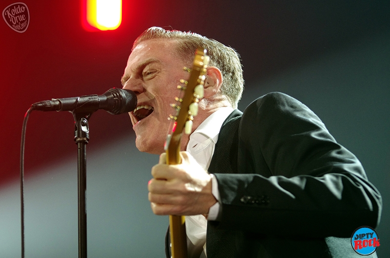 Bryan Adams presentó en el Bizkaia Arena de Bilbao su nuevo disco Get Up.1
