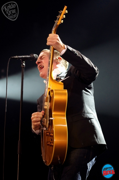Bryan Adams presentó en el Bizkaia Arena de Bilbao su nuevo disco Get Up.3
