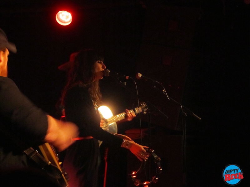 Nicki Bluhm & the Gramblers concierto en Barcelona.3