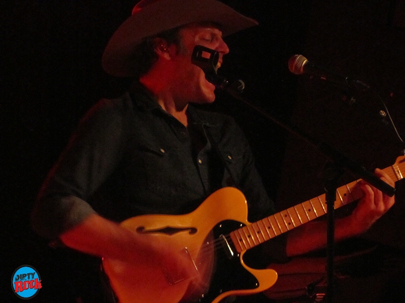 Nicki Bluhm & the Gramblers concierto en Barcelona.8